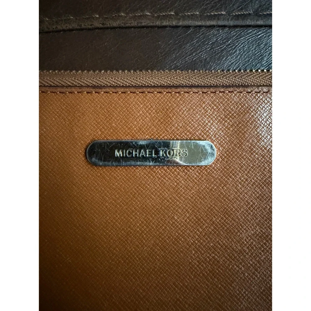 Michael Kors Jet Set Continental Wallet Luggage Brown Saffiano Leather